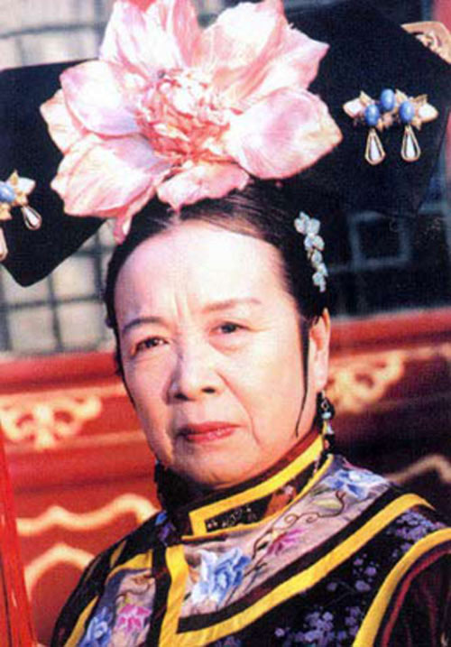 Dung Ma Ma kể chuyện “Hoàn Châu cách cách”