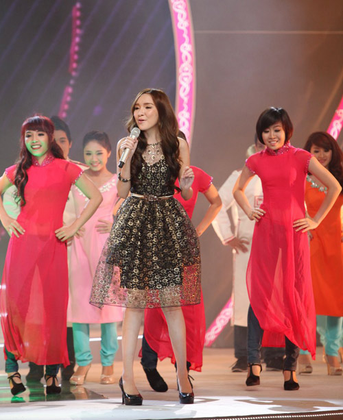 Thảo My gây ấn tượng tại CK Miss Teen